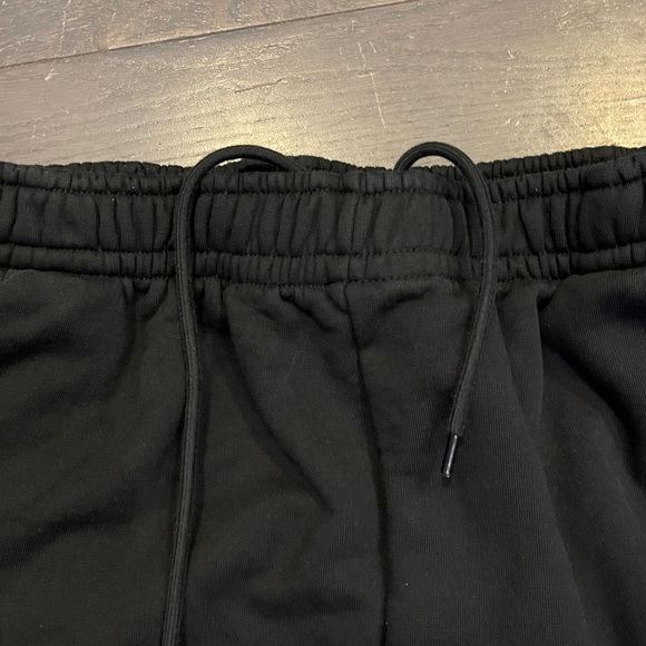 Authentic Balenciaga men’s Straight-Leg Logo-Print Cotton Sweatpants med… - Picture 3 of 7